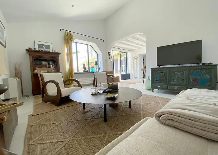 Casa Cycas, Meuble Tourisme 4 Etoiles * Pujaut